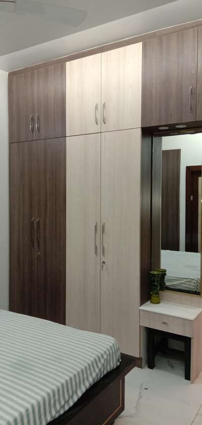 Storage, Bedroom Designs by Contractor Dinesh  sharma , Delhi | Kolo