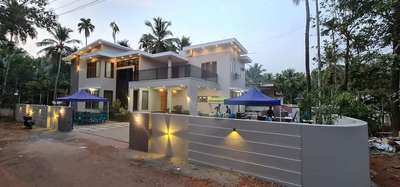 Exterior, Lighting Designs by Carpenter AA ഹിന്ദി  Carpenters, Ernakulam | Kolo
