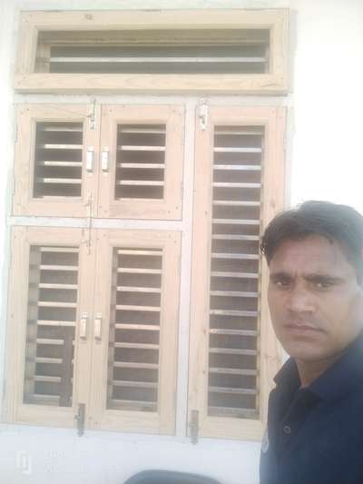 Window Designs by Carpenter Farukh Ahmad, Gurugram | Kolo