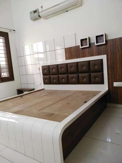 Furniture, Storage, Bedroom, Wall Designs by Carpenter M A Khan, Ghaziabad | Kolo