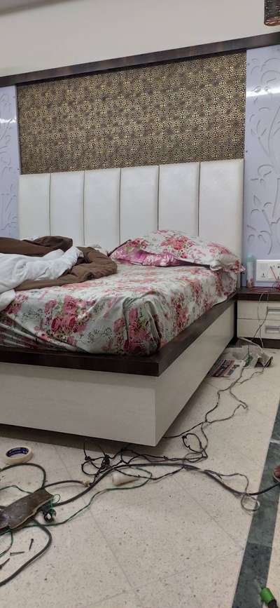Bedroom, Furniture Designs by Contractor Rahis khan, Sonipat | Kolo