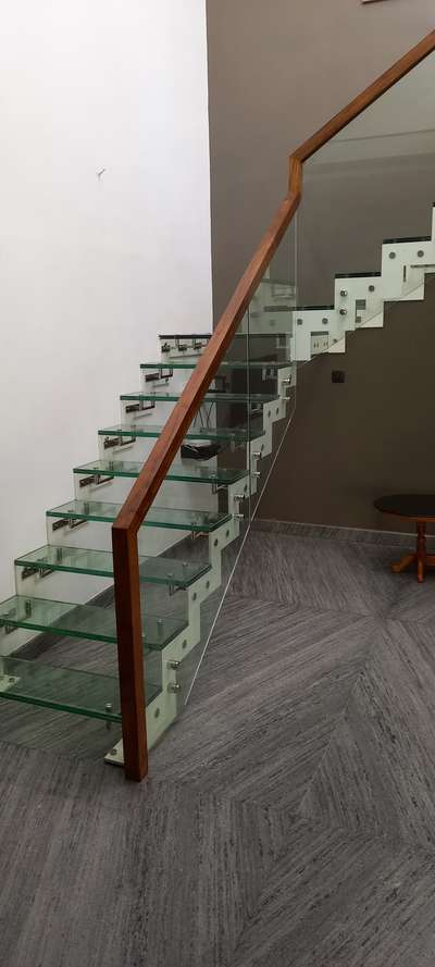 Flooring, Staircase Designs by Contractor ajin jose, Kozhikode | Kolo