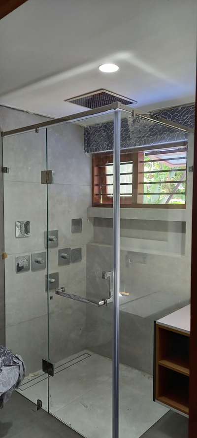 Bathroom Designs by Contractor Jayan jayan, Ernakulam | Kolo