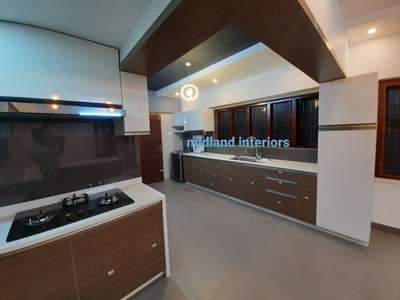 Kitchen, Storage Designs by Contractor shajesh valayanoor, Kannur | Kolo