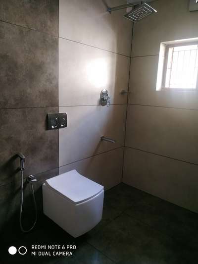 Bathroom Designs by Contractor Nikhil vadakkumbad, Thalassery | Kolo
