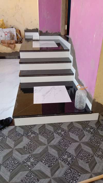 Staircase Designs by Contractor sunil vedkhya tile fitting, Indore | Kolo