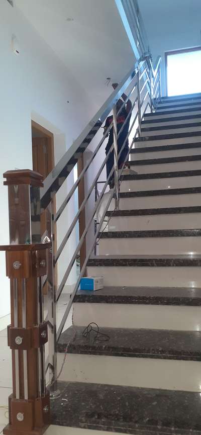 Staircase Designs by Contractor sree das, Palakkad | Kolo
