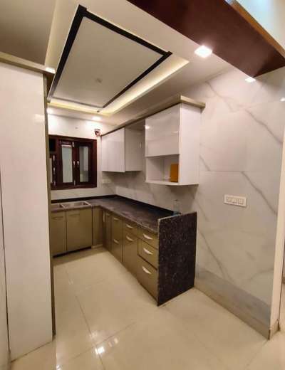 Ceiling, Kitchen, Lighting, Storage Designs by Contractor RR construction, Delhi | Kolo