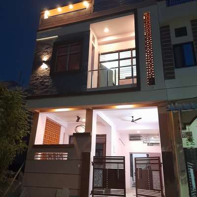 Exterior, Lighting Designs by Contractor SKI Construction Homes  Prabhakar Shukla , Udaipur | Kolo