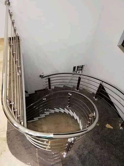 Staircase Designs by Fabrication & Welding Anoop Kunjumon, Kottayam | Kolo