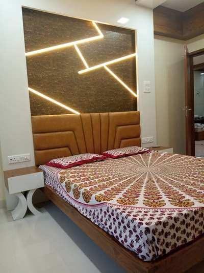 Furniture, Storage, Bedroom, Wall, Lighting Designs by Contractor Surendra   Chouhan , Ujjain | Kolo