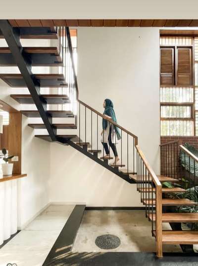 Flooring, Storage, Staircase, Window Designs by Carpenter SANAL N P SANI, Malappuram | Kolo
