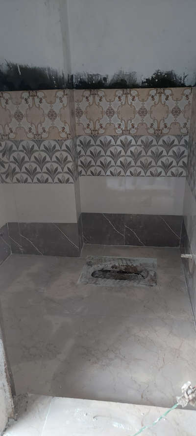 Bathroom Designs by Flooring Dilshad Malik, Delhi | Kolo