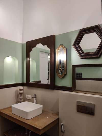 Bathroom Designs by Contractor DK construction , Faridabad | Kolo