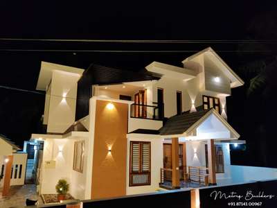 Exterior, Lighting Designs by Architect METRIQ  BUILDERS, Kannur | Kolo