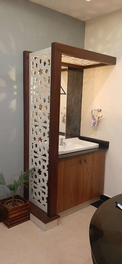 Bathroom Designs by Contractor Ramzy thahir, Kollam | Kolo