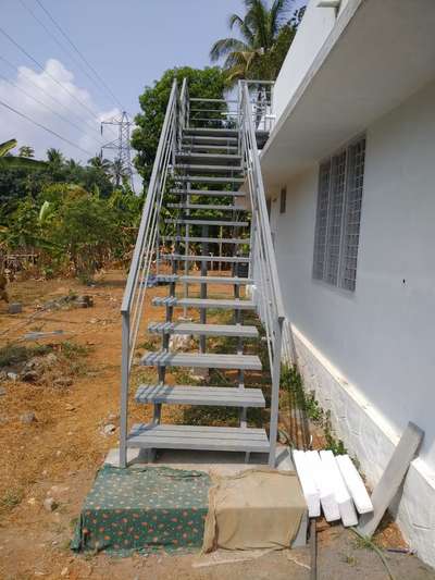 Staircase Designs by Fabrication & Welding maneesh AM, Thrissur | Kolo