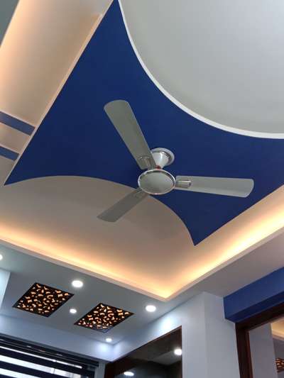 Ceiling, Lighting Designs by Carpenter Kamruddin Saifi, Gautam Buddh Nagar | Kolo