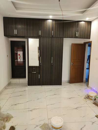 Storage, Flooring Designs by Carpenter shahul   AM , Thrissur | Kolo