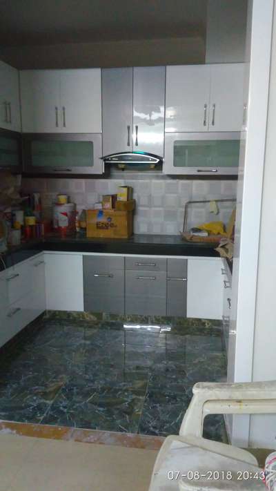Kitchen, Storage Designs by Carpenter abdul QayyUam, Sonipat | Kolo