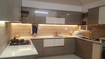 Kitchen, Lighting, Storage Designs by Contractor Shamsudeen  K A, Palakkad | Kolo