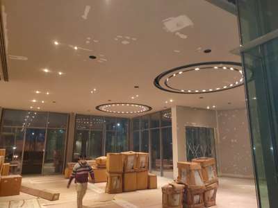 Ceiling, Lighting Designs by Contractor Sahil paint Contractor , Gurugram | Kolo