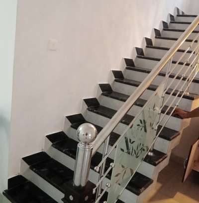 Staircase Designs by Flooring sudheer sulaiman, Alappuzha | Kolo