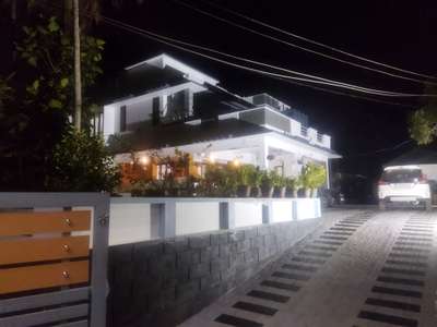 Exterior, Electricals, Staircase, Roof, Flooring, Outdoor Designs by Contractor Arun  kumar, Kollam | Kolo