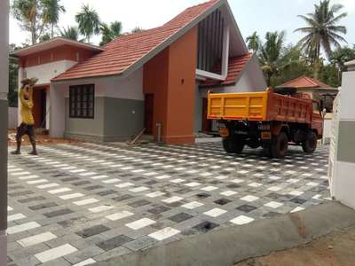Exterior, Flooring Designs by Civil Engineer 🇻 🇦 🇦 🇸 🇺 🇰 🇮   Engineers  Architects , Pathanamthitta | Kolo