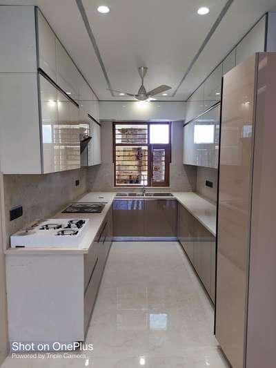 Kitchen, Lighting, Storage Designs by Interior Designer Ajeet Pal Singh, Faridabad | Kolo