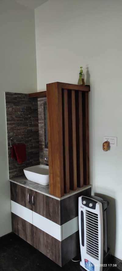 Bathroom Designs by Interior Designer satheesh acharya, Kasaragod | Kolo
