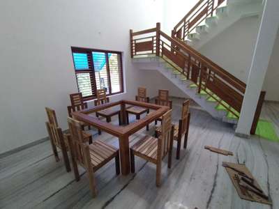 Staircase, Dining Designs by Carpenter mukesh Kilukkampetty, Kozhikode | Kolo