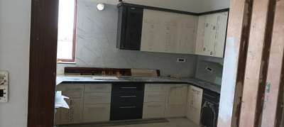 Kitchen, Storage Designs by Contractor aasu salmani, Meerut | Kolo