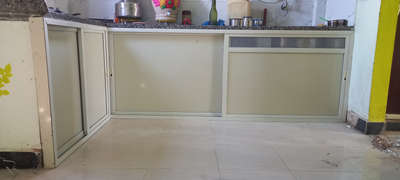 Kitchen, Storage Designs by Carpenter santosh prajapat, Dewas | Kolo