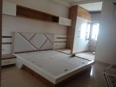 Furniture, Wall, Bedroom, Storage Designs by Contractor mohd yaseen, Faridabad | Kolo
