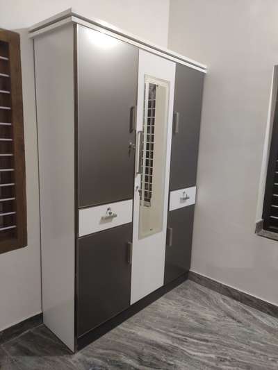 Storage Designs by Interior Designer DeZainTech Interior solutions, Malappuram | Kolo