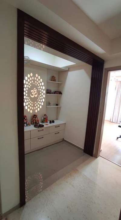 Prayer Room, Lighting, Storage Designs by Contractor Dharmendra  Singh, Gurugram | Kolo