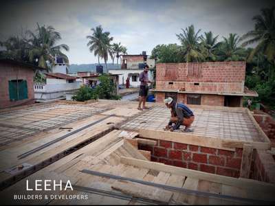 Roof Designs by Civil Engineer Adithya Nimod  Leeha builders , Kannur | Kolo