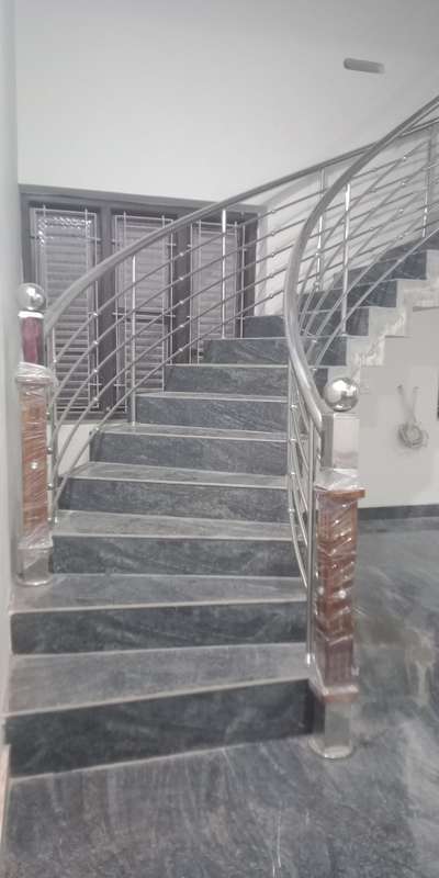 Staircase Designs by Fabrication & Welding suresh  dsouza , Kasaragod | Kolo