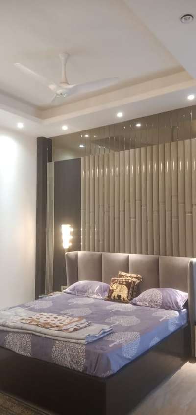 Furniture, Bedroom, Wall Designs by Contractor Noor Mohd, Delhi | Kolo