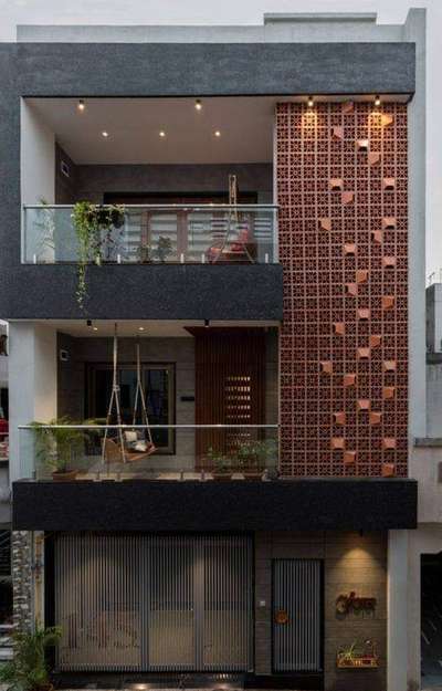 Exterior Designs by Interior Designer DREAM  BUILDS, Delhi | Kolo