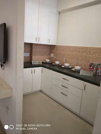 Kitchen, Storage Designs by Civil Engineer A R Construction Suresh, Faridabad | Kolo
