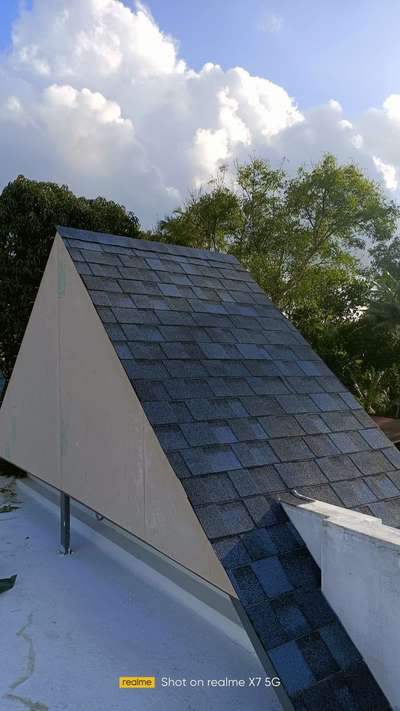 Roof Designs by Fabrication & Welding Salim Pushpangadhan, Pathanamthitta | Kolo