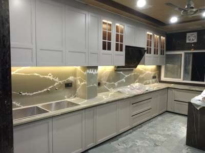 Kitchen, Lighting, Storage Designs by Carpenter Sharukh Md, Delhi | Kolo