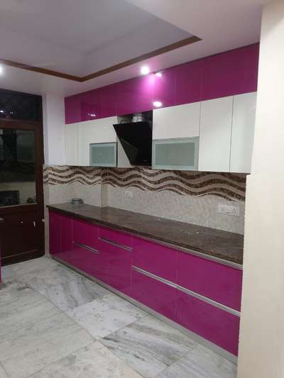 Kitchen, Storage Designs by Interior Designer Khaimchand Panchal, Gurugram | Kolo