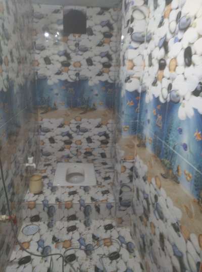 Bathroom Designs by Flooring Sharukh Khan, Indore | Kolo