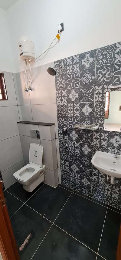 Flooring, Bathroom, Wall Designs by Architect ARUN  TG , Thiruvananthapuram | Kolo