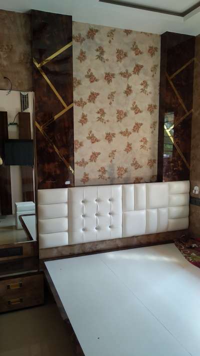 Furniture, Bedroom Designs by Carpenter savan solanki, Indore | Kolo