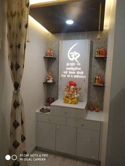 Lighting, Storage, Prayer Room Designs by Interior Designer dreamz creatorz, Gautam Buddh Nagar | Kolo
