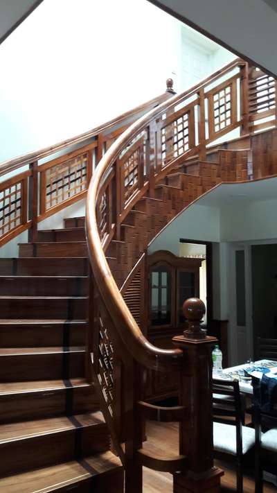 Staircase Designs by Contractor sreeraj p s, Thiruvananthapuram | Kolo